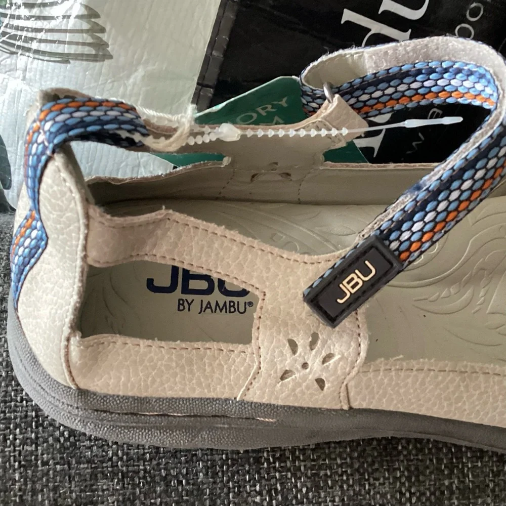 10M JBU Beige Ankle Strap Memory Foam Flats Shoes Deep Sea Encore - Picture 6 of 10
